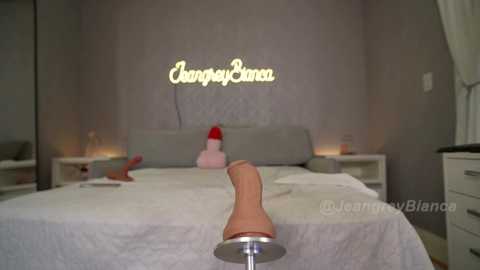 Media: jeangreybianca Chaturbate 2024-11-17 20:42:00
