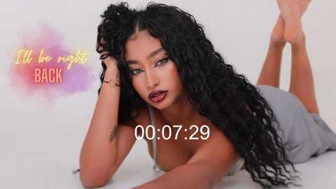Media: willow_hendrix Chaturbate 2024-11-17 18:21:00