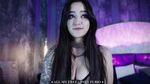 Media: charlotte_germanotta_ Chaturbate 2024-11-18 15:57:00