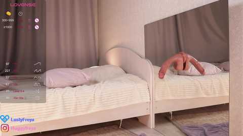 Media: lusty_freya Chaturbate 2024-11-18 12:35:00