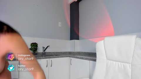 Media: alison_miller9 Chaturbate 2024-11-19 05:03:00
