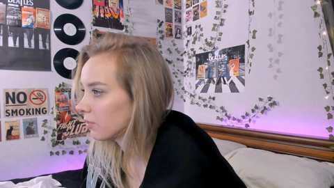 Media: darleneferran Chaturbate 2024-11-19 04:11:00