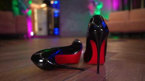 Media: eva_fashionista Chaturbate 2024-11-19 04:53:00