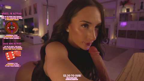 Media: hannahjames710 Chaturbate 2024-11-19 16:33:00