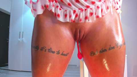 Media: eves_bodyxxx Chaturbate 2024-11-21 10:59:00