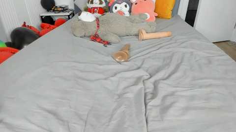 Media: jenie_fire Chaturbate 2024-11-21 19:06:00