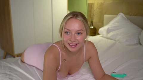 Media: snow_is_falling Chaturbate 2024-11-21 17:33:00