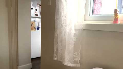 Media: summer_always Chaturbate 2024-11-21 19:14:00