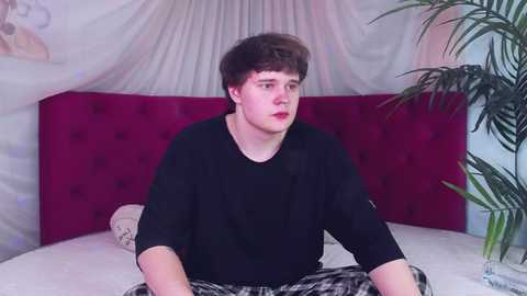 Media: sw33tie_tom Chaturbate 2024-11-21 10:39:00