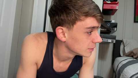 Media: traystone Chaturbate 2024-11-21 07:23:00