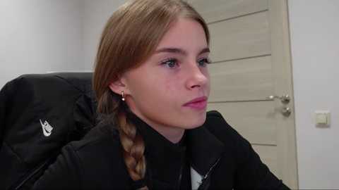 Media: abby_laker Chaturbate 2024-11-22 18:05:00