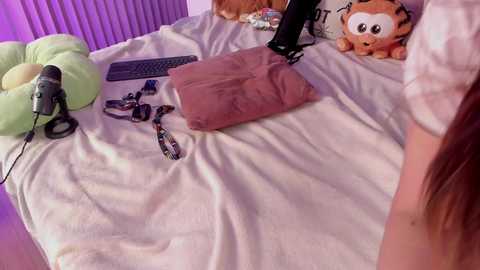 Media: camila_matinez_ Chaturbate 2024-11-22 05:06:00