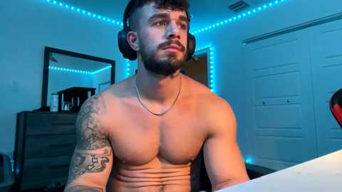 freakyfitking @ chaturbate on 20241122