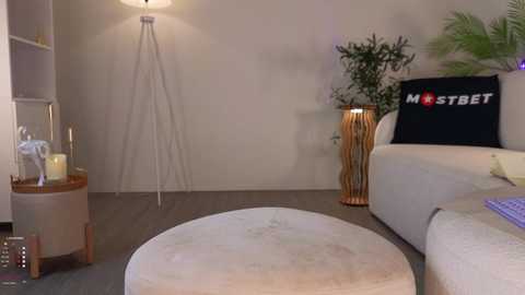 Media: ericamiracle15 Chaturbate 2024-11-23 17:53:00