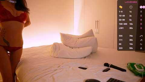 Media: im_milla Chaturbate 2024-11-23 19:08:00