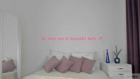 Media: violetta_finch Chaturbate 2024-11-23 15:50:00