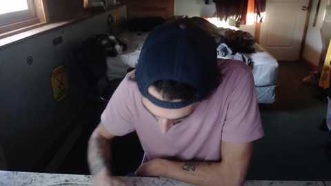 hungbidad666 @ chaturbate on 20241124