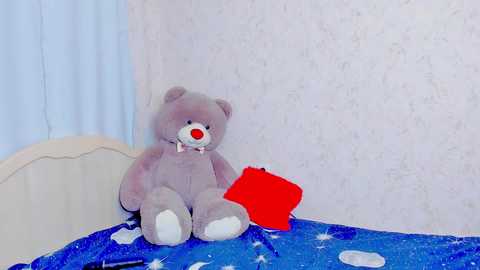 Media: nika_tailor Chaturbate 2024-11-24 08:40:00