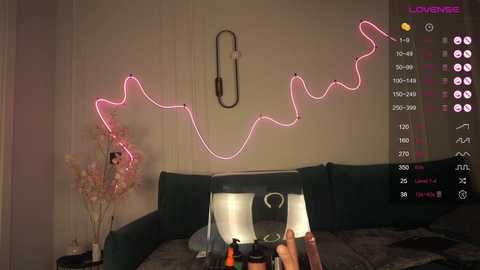 Media: yummyik Chaturbate 2024-11-24 13:08:00