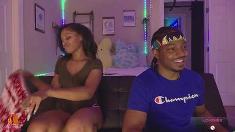 Media: lavahmoon Chaturbate 2024-11-25 05:06:00