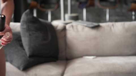Media: blondefoxsilverfox Chaturbate 2024-11-26 19:10:00
