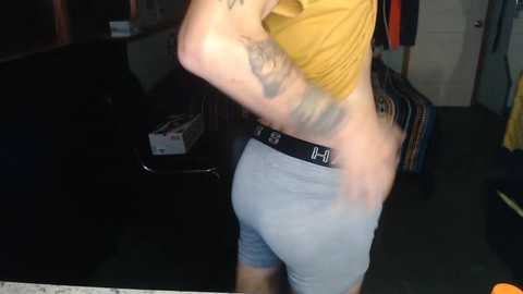 hungbidad666 @ chaturbate on 20241126