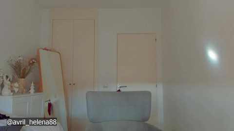 Media: abrilhelena8 Chaturbate 2024-11-27 13:24:00