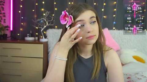 Media: elenefrail Chaturbate 2024-11-27 15:14:00