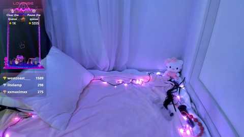 Media: emili_blanc Chaturbate 2024-11-27 18:01:00