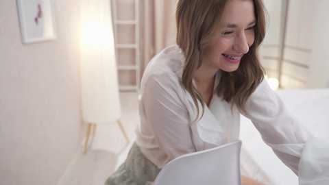 Media: villanelle_l Chaturbate 2024-11-27 12:37:00