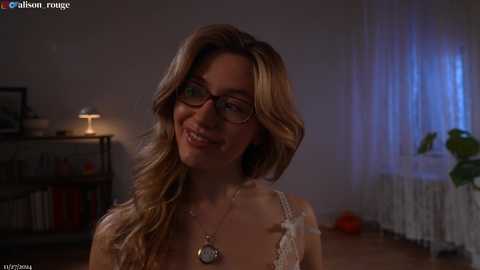 Media: alisonrouge Chaturbate 2024-11-28 03:28:00