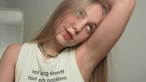 Media: appr0ved Chaturbate 2024-11-28 15:48:00