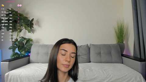 Media: nicoleluuv Chaturbate 2024-11-28 19:04:00
