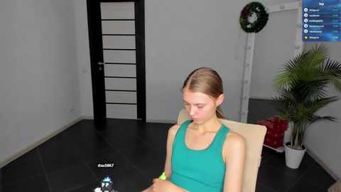 Media: phoebepaw Chaturbate 2024-11-28 15:41:00