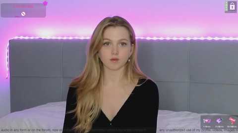 small_blondee @ chaturbate on 20241128