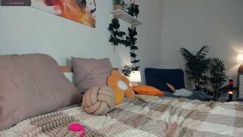 Media: hinatabroks Chaturbate 2024-11-29 01:06:00