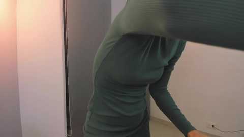 Media: little_effy18_ Chaturbate 2024-11-29 03:30:00