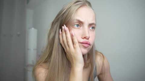 Media: appr0ved Chaturbate 2024-11-30 12:51:00