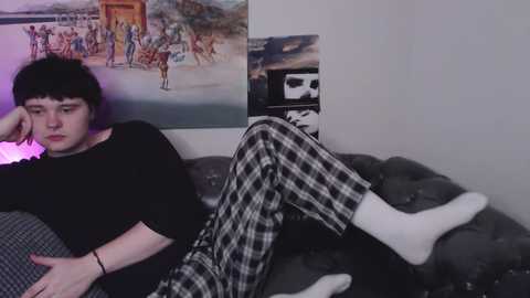 Media: sw33tie_tom Chaturbate 2024-11-30 05:24:00