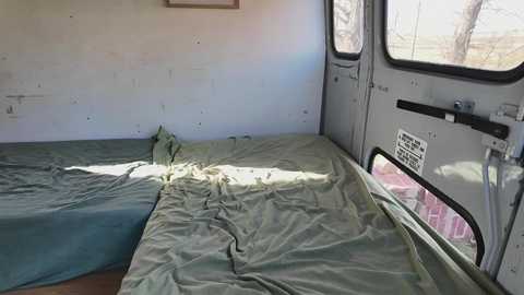 Media: busbuddies Chaturbate 2024-12-01 16:56:00