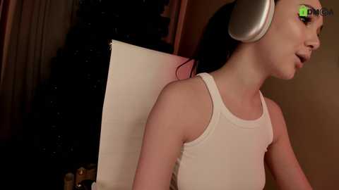 Media: hollyextra Chaturbate 2024-12-01 01:08:00