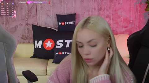 Media: kira0541 Chaturbate 2024-12-01 15:17:00