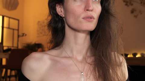 Media: yulladao Chaturbate 2024-12-01 20:27:00