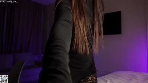 Media: emilybatee Chaturbate 2024-12-03 19:00:00