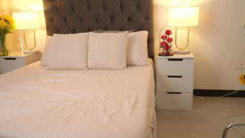 Media: naughtysammx Chaturbate 2024-12-03 16:52:00