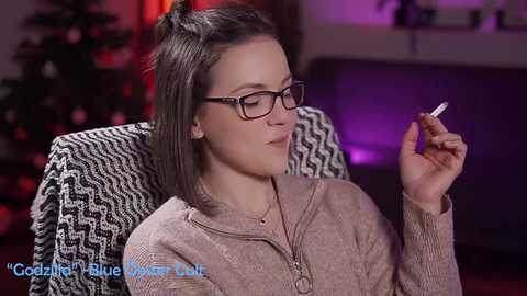 Media: tiffanyriox Chaturbate 2024-12-03 06:11:00