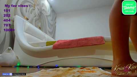 Media: krisi_kiss Chaturbate 2024-12-04 06:04:00