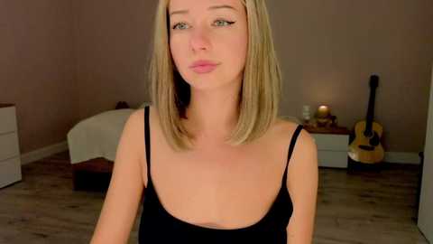 Media: lenamuti Chaturbate 2024-12-04 18:27:00