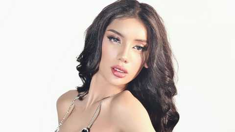 Media: trixieemerald Chaturbate 2024-12-04 06:22:00