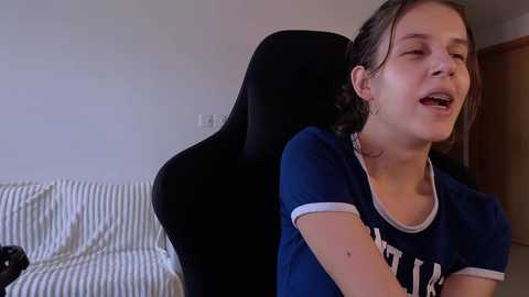 Media: vanessabayer Chaturbate 2024-12-04 07:41:00